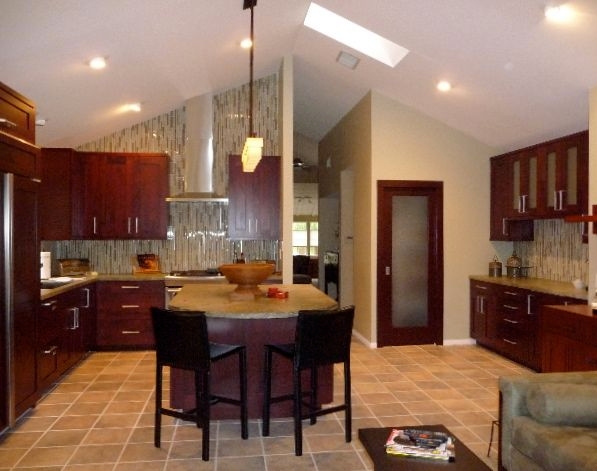 custom_kitchen_design_with_exotice_eastern_flavor_3