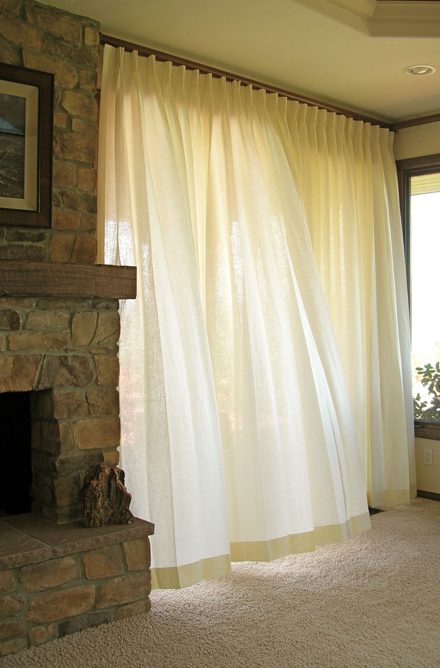 custom_linen_drapery_3